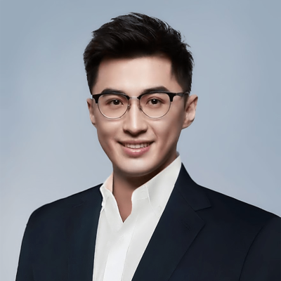 shaneHeadshotDec23 shane wu headshot